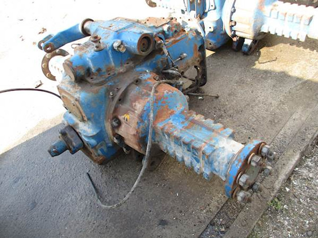 Ford 5000 - Задна ос за Камион: снимка 3 Ford 5000 - Задна ос за Камион: снимка 3