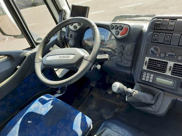 Iveco 120EL22 EUROCARGO - Рефрижератор камион: снимка 5 Iveco 120EL22 EUROCARGO - Рефрижератор камион: снимка 5