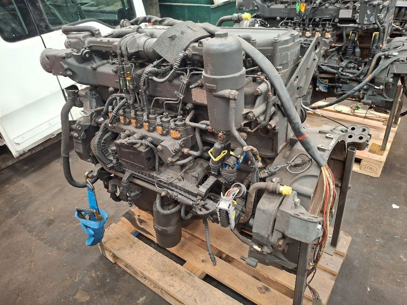 PACCAR PR228S2 (310HP) - Двигател: снимка 2 PACCAR PR228S2 (310HP) - Двигател: снимка 2
