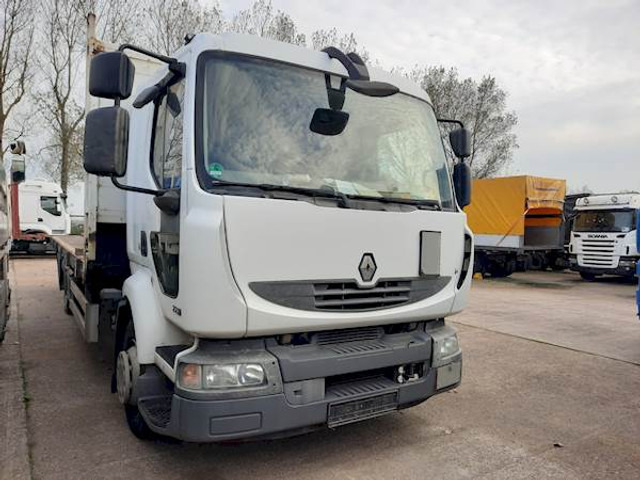 Renault MIDLUM 220 - Шаси кабина: снимка 3 Renault MIDLUM 220 - Шаси кабина: снимка 3