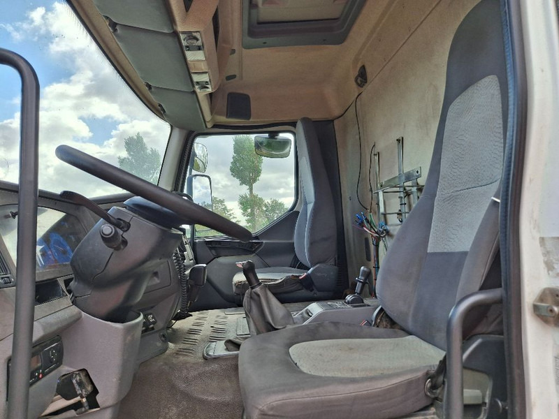 Renault PREMIUM 270 GAS / LPG - Камион цистерна: снимка 4 Renault PREMIUM 270 GAS / LPG - Камион цистерна: снимка 4