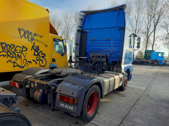 MAN TGA 18.480 - Влекач: снимка 3 MAN TGA 18.480 - Влекач: снимка 3