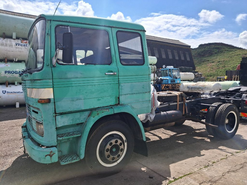 Mercedes-Benz 911 - Влекач: снимка 2 Mercedes-Benz 911 - Влекач: снимка 2