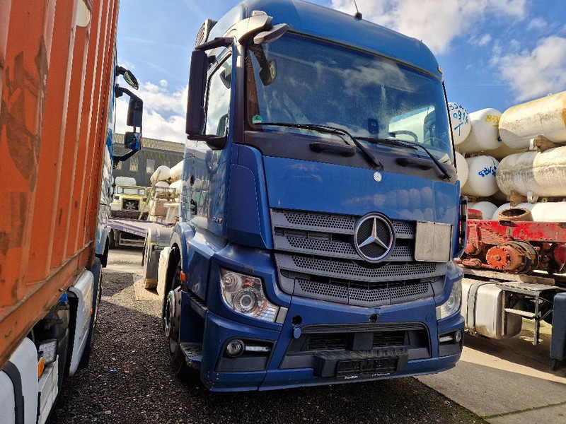 Mercedes-Benz ACTROS 1843 LS - Влекач: снимка 3 Mercedes-Benz ACTROS 1843 LS - Влекач: снимка 3