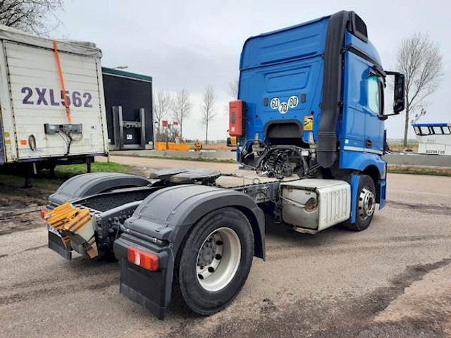 Mercedes-Benz ACTROS 1843 - Влекач: снимка 4 Mercedes-Benz ACTROS 1843 - Влекач: снимка 4