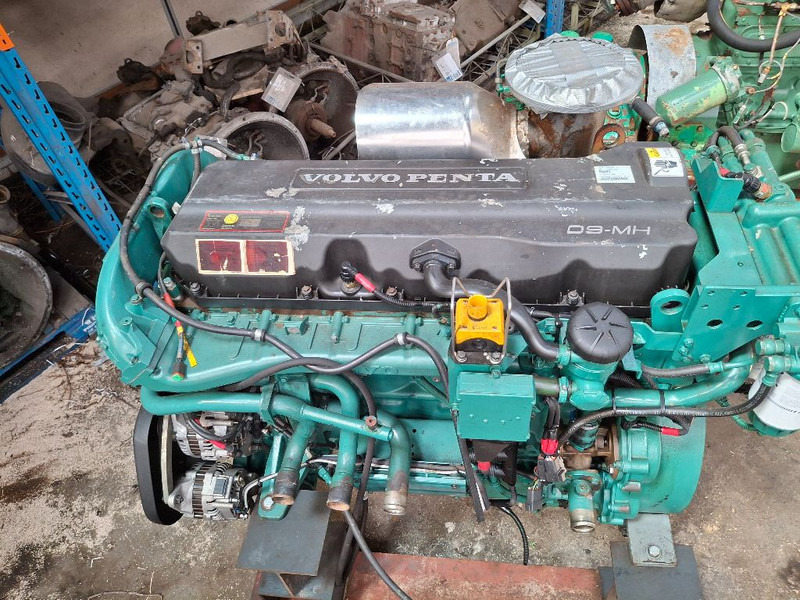 Volvo PENTA D9A2J MH - Двигател: снимка 2 Volvo PENTA D9A2J MH - Двигател: снимка 2