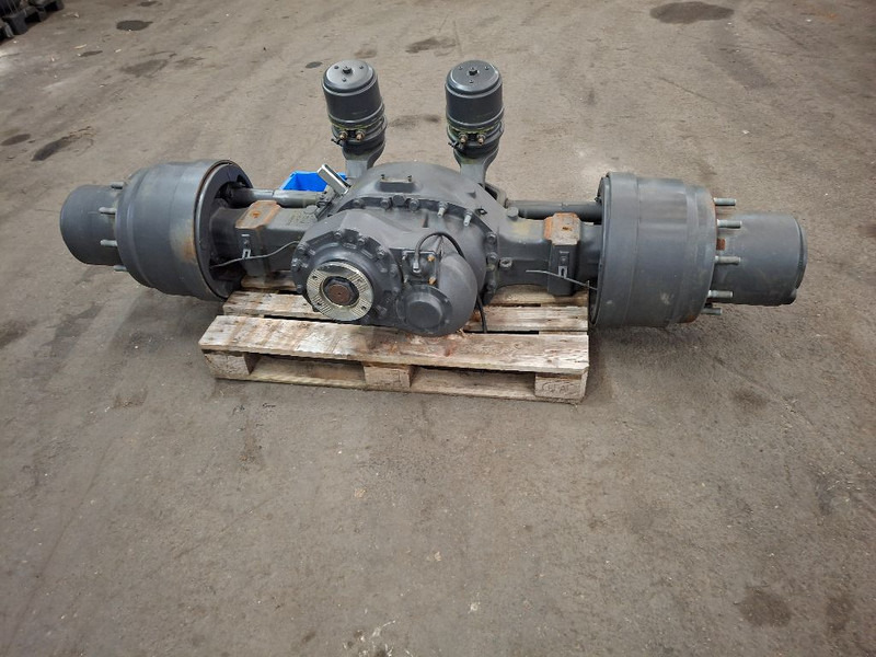 Volvo RSH1365 - Задна ос: снимка 3 Volvo RSH1365 - Задна ос: снимка 3