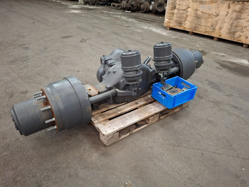 Volvo RSH1365 - Задна ос: снимка 1 Volvo RSH1365 - Задна ос: снимка 1