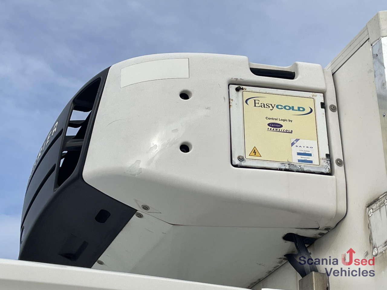 SCANIA P 250 B4x2LA FRIGO -27 TAIL LIFT 1.5T 815X251X244C - Рефрижератор камион: снимка 2 SCANIA P 250 B4x2LA FRIGO -27 TAIL LIFT 1.5T 815X251X244C - Рефрижератор камион: снимка 2