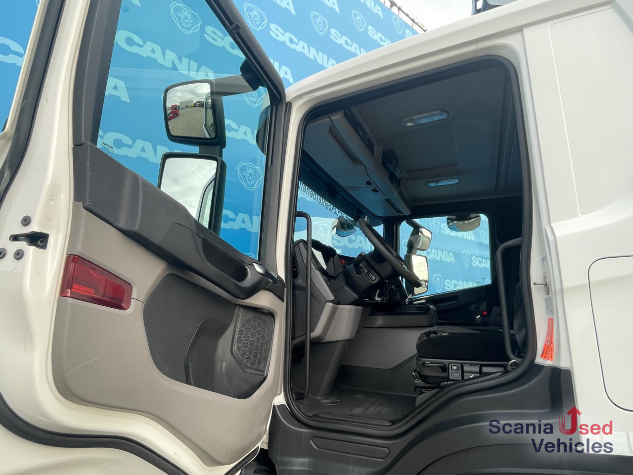 SCANIA P 250 B4x2LA FRIGO -27 TAIL LIFT 1.5T 815X251X244C - Рефрижератор камион: снимка 5 SCANIA P 250 B4x2LA FRIGO -27 TAIL LIFT 1.5T 815X251X244C - Рефрижератор камион: снимка 5