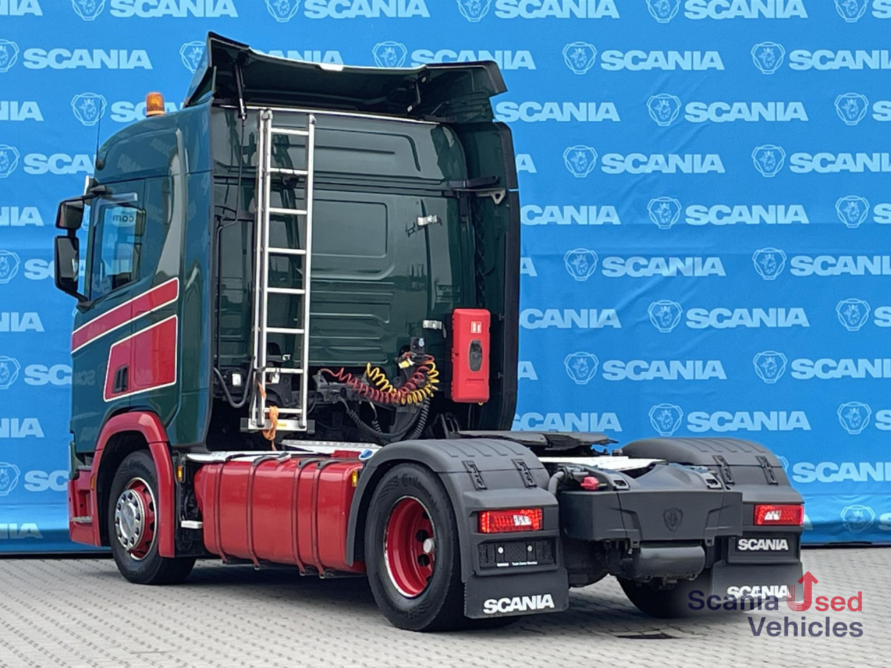Влекач SCANIA R 410 A4x2NA RETARDER ADR FL LED ACC: снимка 9