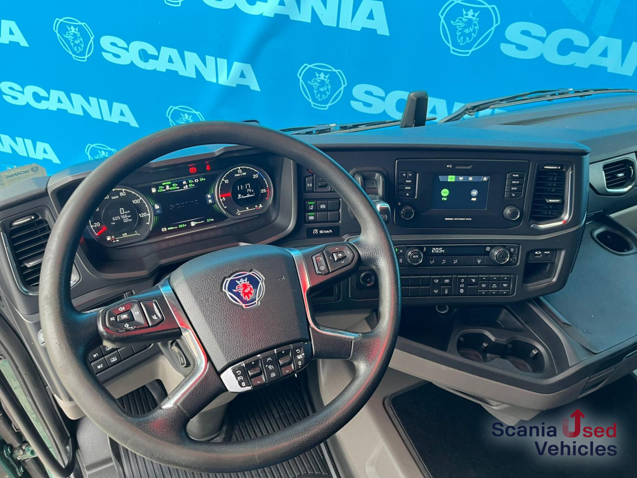 SCANIA R 410 A4x2NA RETARDER ADR FL LED ACC - Влекач: снимка 4 SCANIA R 410 A4x2NA RETARDER ADR FL LED ACC - Влекач: снимка 4