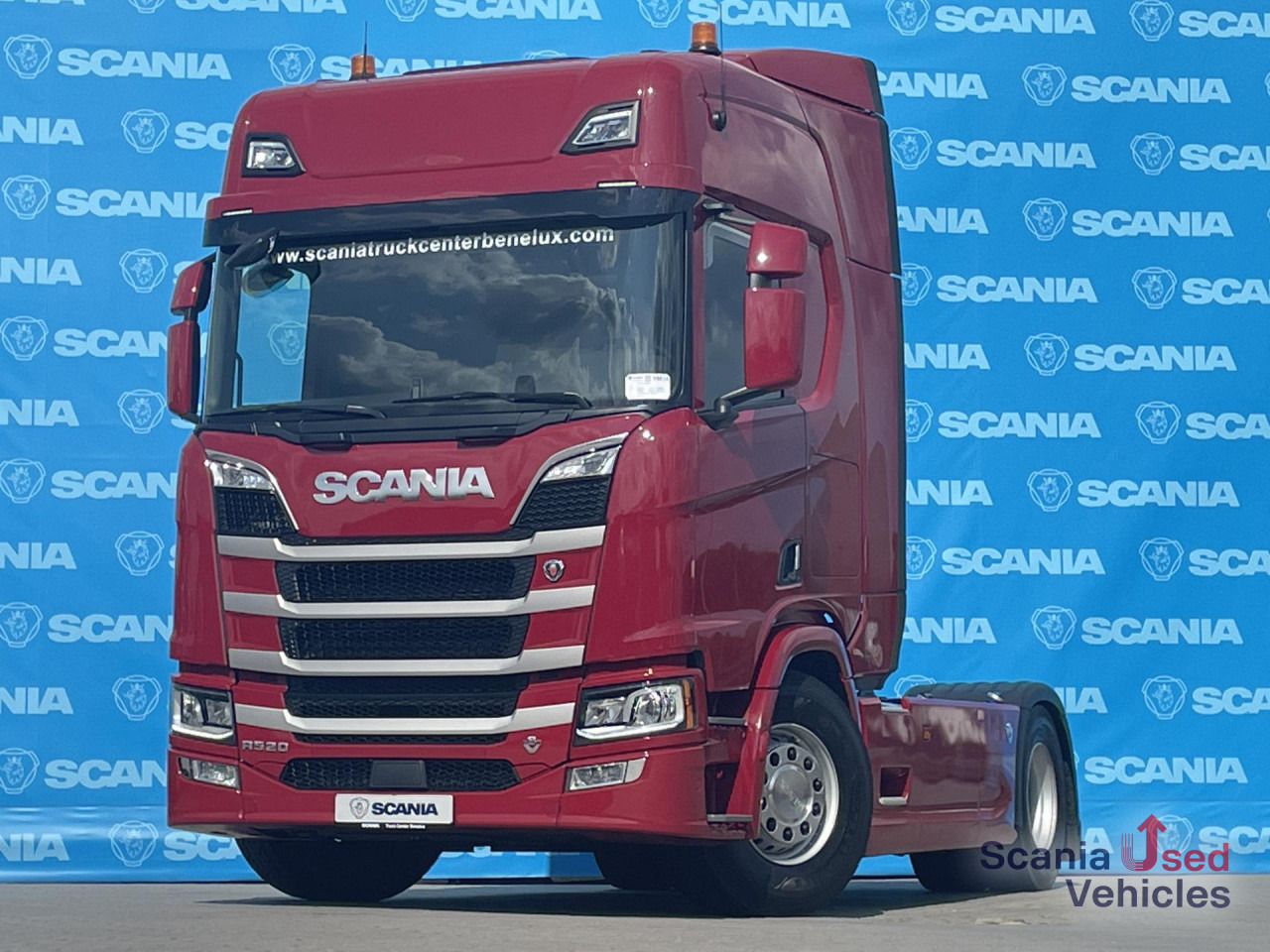 SCANIA R 520 A4x2NA DIFF-L RETARDER PARK AIRCO ACC V8 - Влекач: снимка 1 SCANIA R 520 A4x2NA DIFF-L RETARDER PARK AIRCO ACC V8 - Влекач: снимка 1