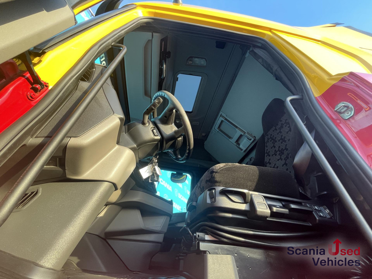 SCANIA S 450 A4x2NA DIFF-L PARK AIRCO RETARDER HYDRO - Влекач: снимка 3 SCANIA S 450 A4x2NA DIFF-L PARK AIRCO RETARDER HYDRO - Влекач: снимка 3