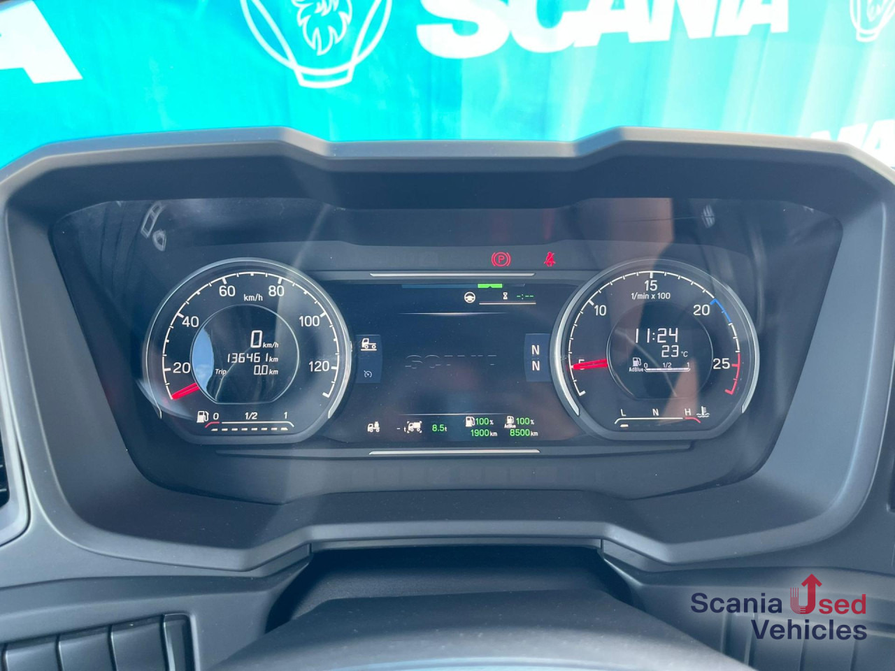 SCANIA S 500 A4x2NB DIFF-L RETARDER P-AIRCO FULL AIR ACC - Влекач: снимка 5 SCANIA S 500 A4x2NB DIFF-L RETARDER P-AIRCO FULL AIR ACC - Влекач: снимка 5