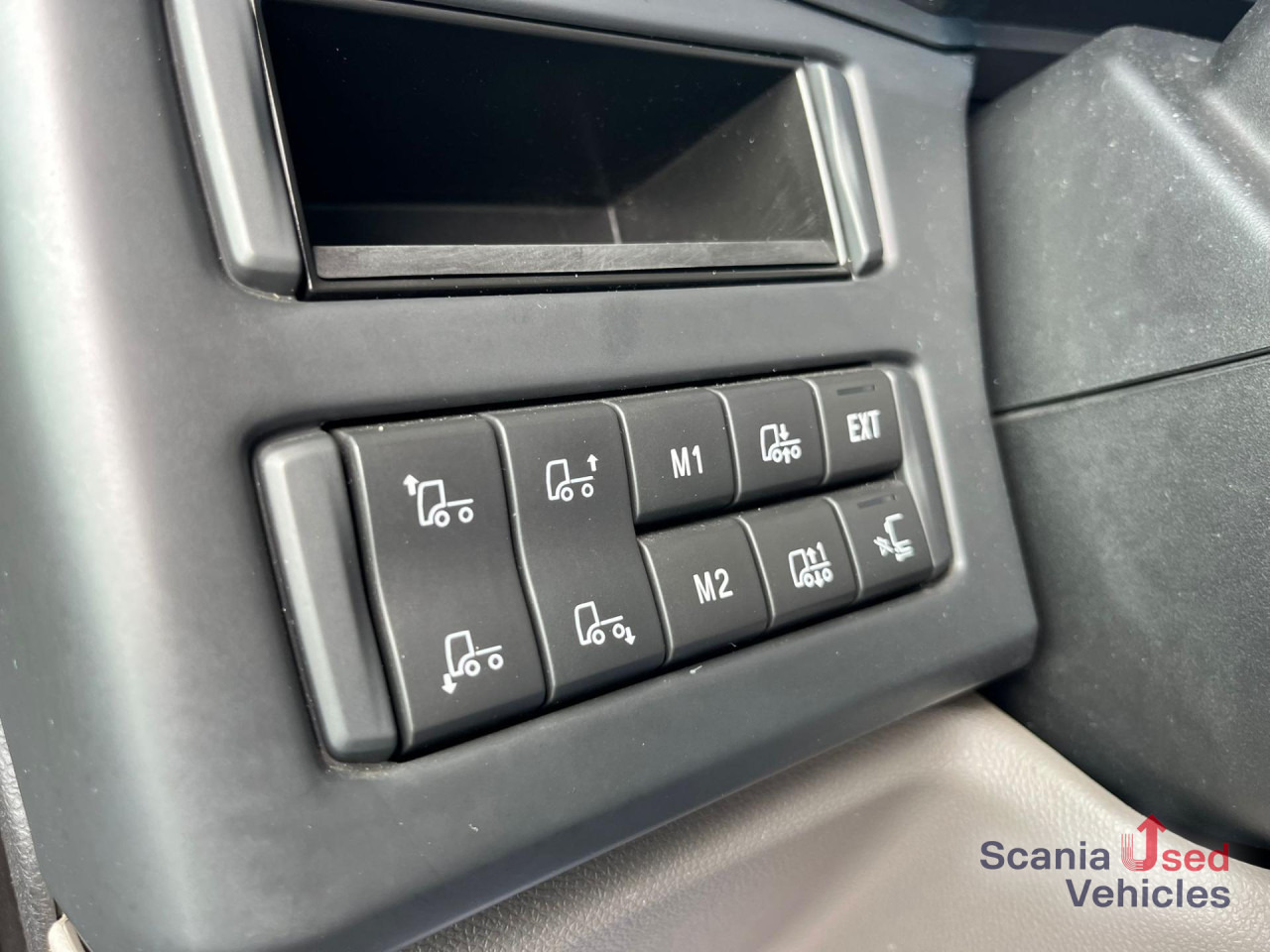 SCANIA S 500 A4x2NB RETARDER FULL-AIR 8T DIFF-L P-AIRCO - Влекач: снимка 2 SCANIA S 500 A4x2NB RETARDER FULL-AIR 8T DIFF-L P-AIRCO - Влекач: снимка 2