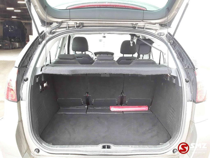 Лек автомобил Citroën C 4 Piccasso: снимка 11