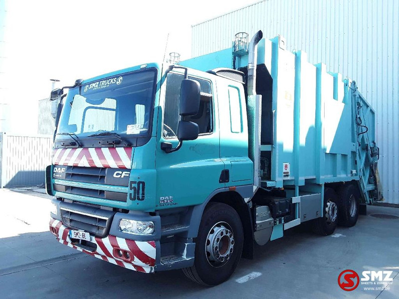 DAF 75 CF 310 VdK pusher 2000 +2x lift 4x on stocl - Боклукчийска кола: снимка 3 DAF 75 CF 310 VdK pusher 2000 +2x lift 4x on stocl - Боклукчийска кола: снимка 3
