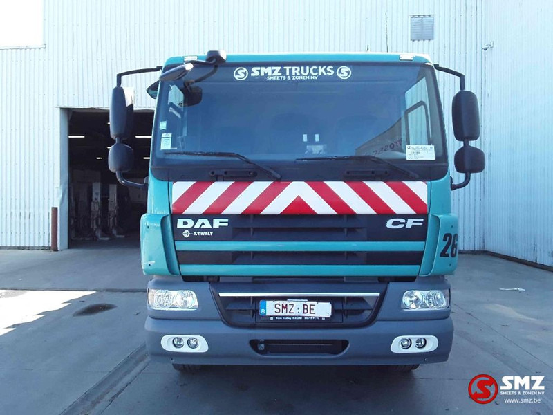 DAF 75 CF 310 VdK pusher 2000 +2x lift TOP 211'km - Боклукчийска кола: снимка 2 DAF 75 CF 310 VdK pusher 2000 +2x lift TOP 211'km - Боклукчийска кола: снимка 2