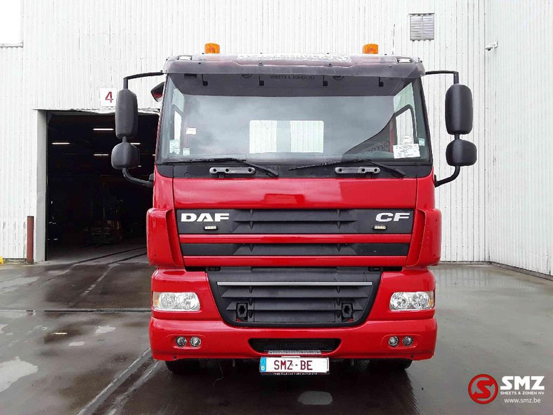 DAF 85 CF 410 6x4 - Контейнеровоз/ Сменна каросерия камион: снимка 2 DAF 85 CF 410 6x4 - Контейнеровоз/ Сменна каросерия камион: снимка 2