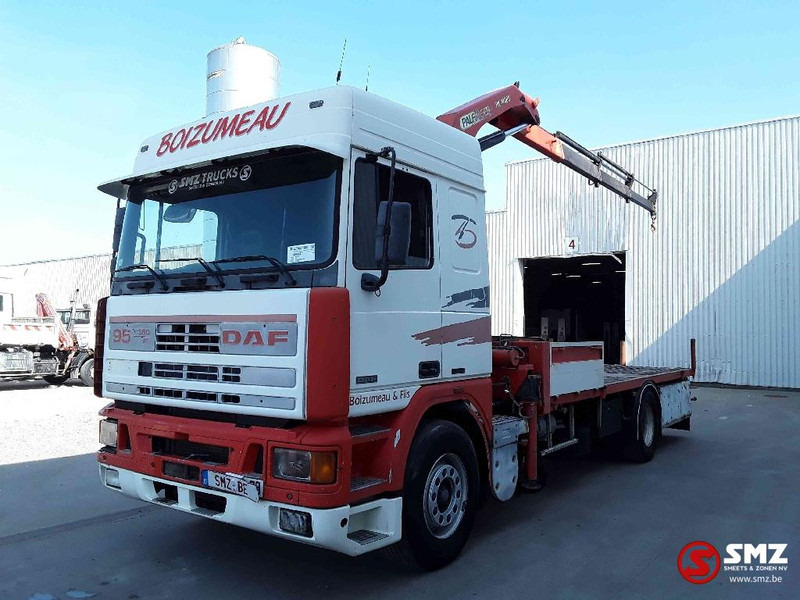 DAF 95 360 palfinger pk 080-3 - Бордови камион, Камион с кран: снимка 3 DAF 95 360 palfinger pk 080-3 - Бордови камион, Камион с кран: снимка 3