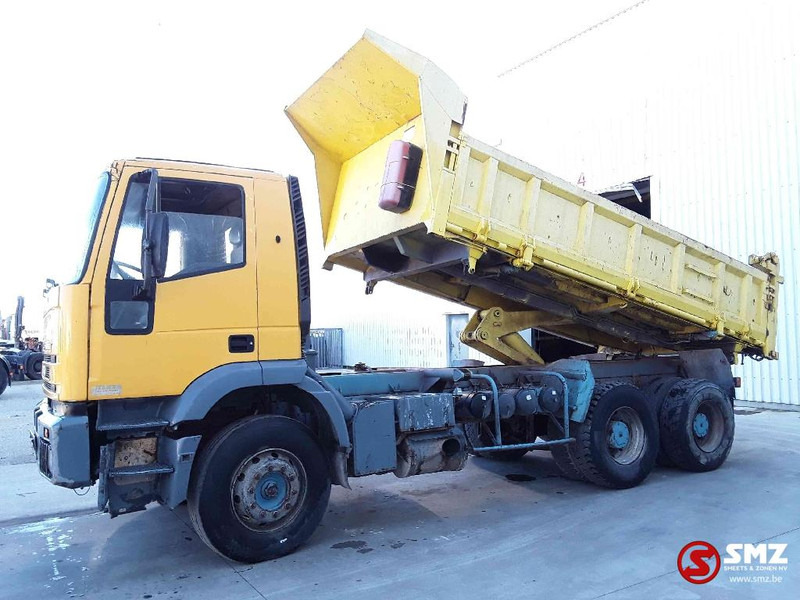 Iveco Eurotrakker 260 E 37 e2 manual pump - Самосвал камион: снимка 5 Iveco Eurotrakker 260 E 37 e2 manual pump - Самосвал камион: снимка 5