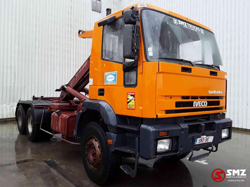 Iveco Trakker 260 E 34 6x4 francais - Контейнеровоз/ Сменна каросерия камион: снимка 1 Iveco Trakker 260 E 34 6x4 francais - Контейнеровоз/ Сменна каросерия камион: снимка 1