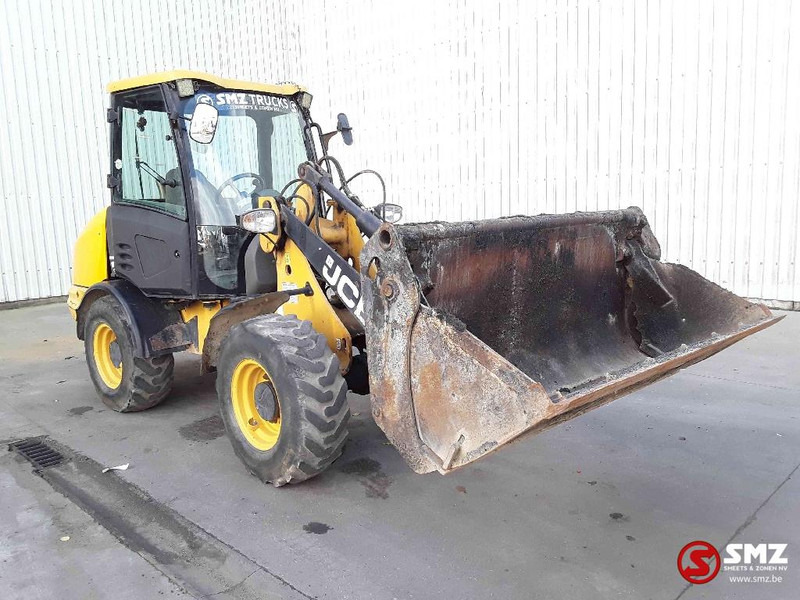 JCB 406 3892 h - Колесен товарач: снимка 1 JCB 406 3892 h - Колесен товарач: снимка 1