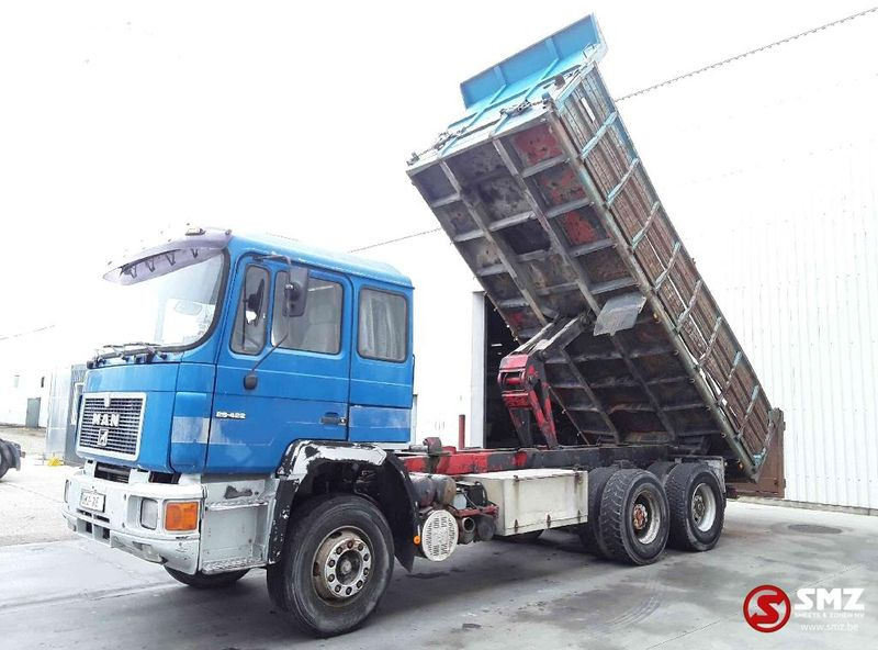 MAN 26.422 25-422 manual pump - Самосвал камион: снимка 4 MAN 26.422 25-422 manual pump - Самосвал камион: снимка 4