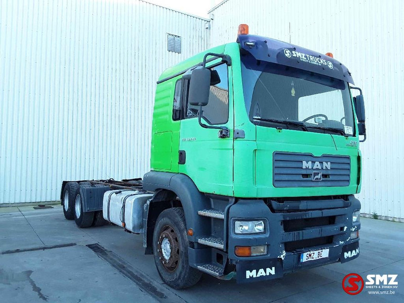 MAN TGA 33.430 problem boite/gearbox - Шаси кабина: снимка 1 MAN TGA 33.430 problem boite/gearbox - Шаси кабина: снимка 1