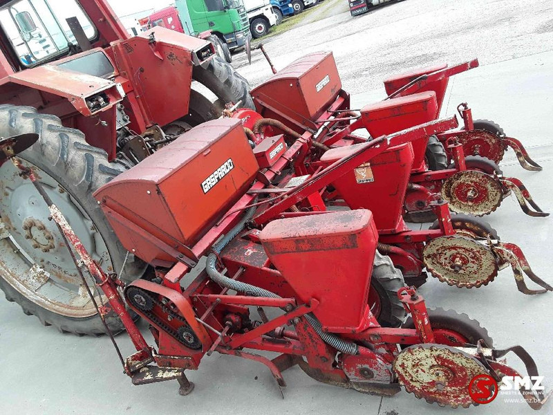Трактор Massey Ferguson 595: снимка 13 Трактор Massey Ferguson 595: снимка 13