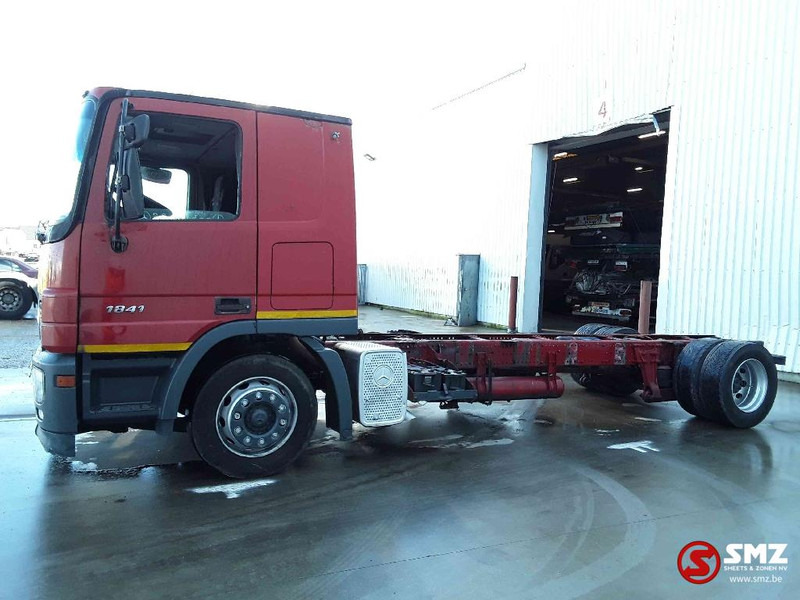 Mercedes-Benz Actros 1841 - Шаси кабина: снимка 5 Mercedes-Benz Actros 1841 - Шаси кабина: снимка 5