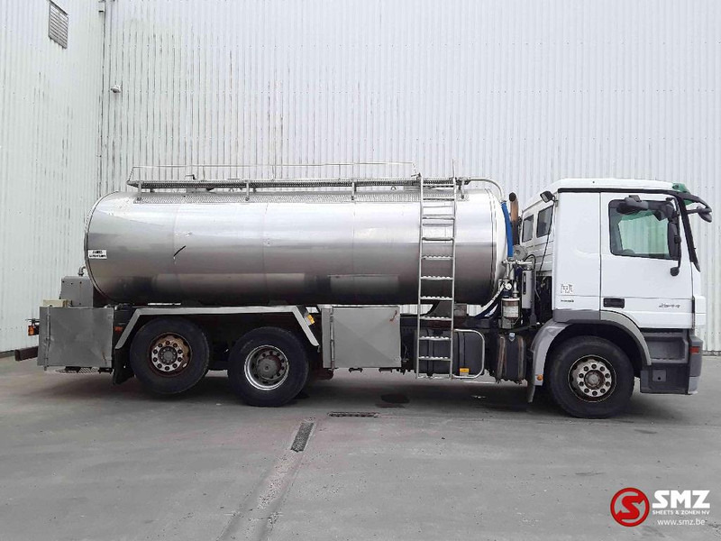 Mercedes-Benz Actros 2544 inox tank - 15.000 liter - retarder - Камион цистерна: снимка 4 Mercedes-Benz Actros 2544 inox tank - 15.000 liter - retarder - Камион цистерна: снимка 4