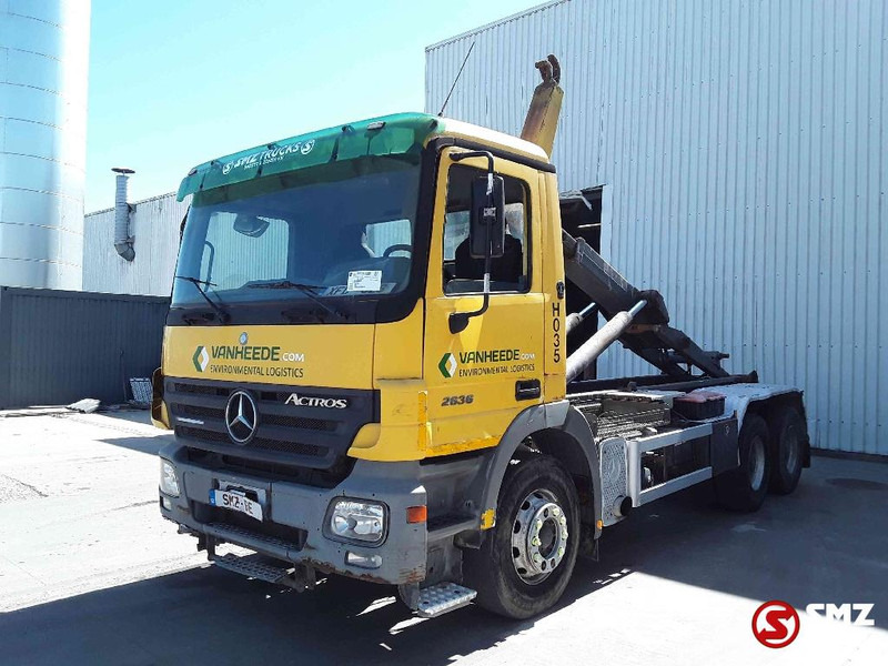 Mercedes-Benz Actros 2636 - Контейнеровоз/ Сменна каросерия камион: снимка 3 Mercedes-Benz Actros 2636 - Контейнеровоз/ Сменна каросерия камион: снимка 3