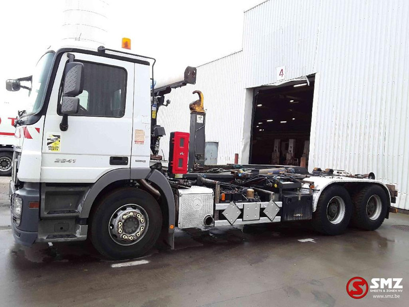 Mercedes-Benz Actros 2641 6x4 - Контейнеровоз/ Сменна каросерия камион: снимка 5 Mercedes-Benz Actros 2641 6x4 - Контейнеровоз/ Сменна каросерия камион: снимка 5