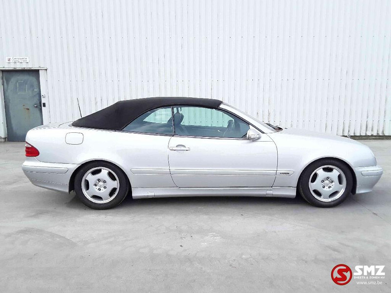 Mercedes-Benz CLK-Klasse 200 - Лек автомобил: снимка 4 Mercedes-Benz CLK-Klasse 200 - Лек автомобил: снимка 4