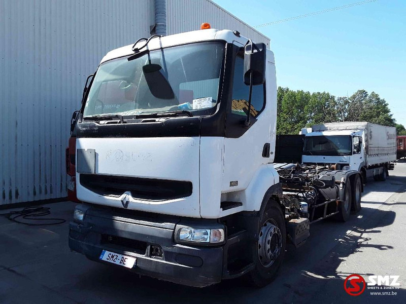 Renault Premium 420 - Шаси кабина: снимка 3 Renault Premium 420 - Шаси кабина: снимка 3