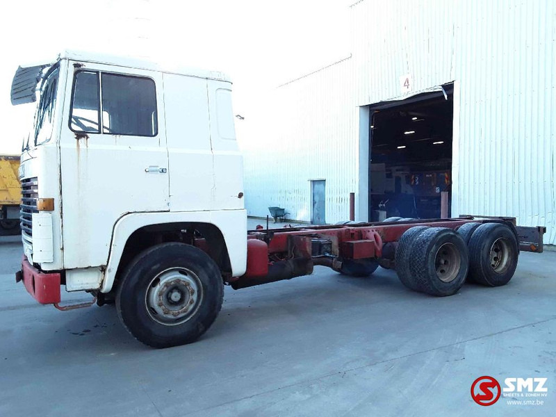 Scania 111 6x2 super lames - Шаси кабина: снимка 5 Scania 111 6x2 super lames - Шаси кабина: снимка 5