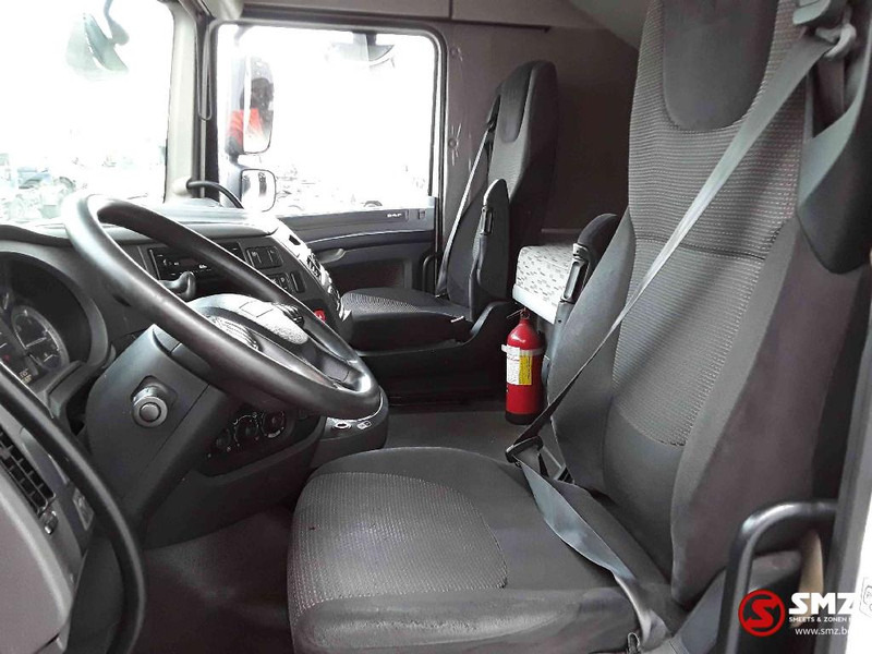 Interior photo 1: Влекач DAF XF 510 intarder 2 tanks