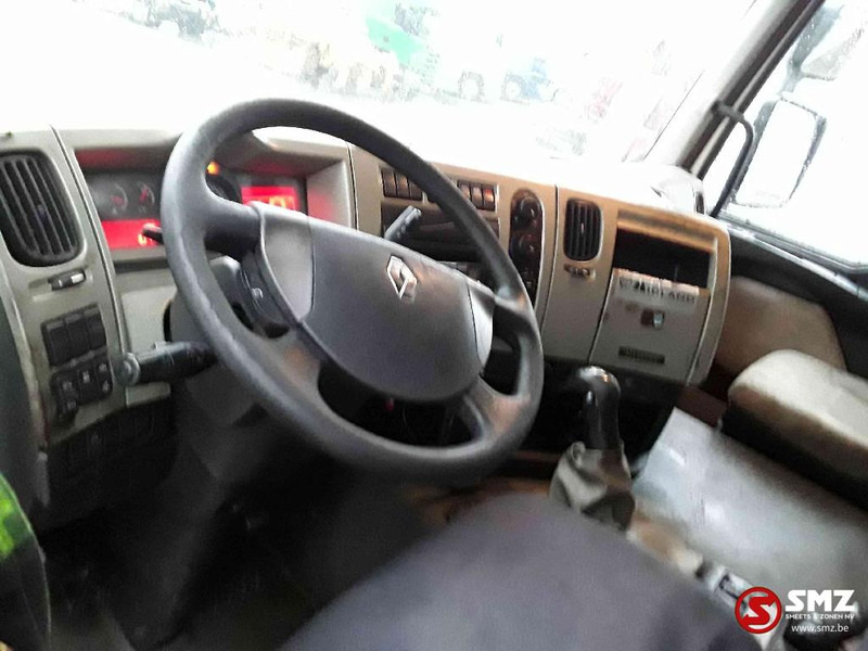Interior photo 2: Влекач Renault Premium 450
