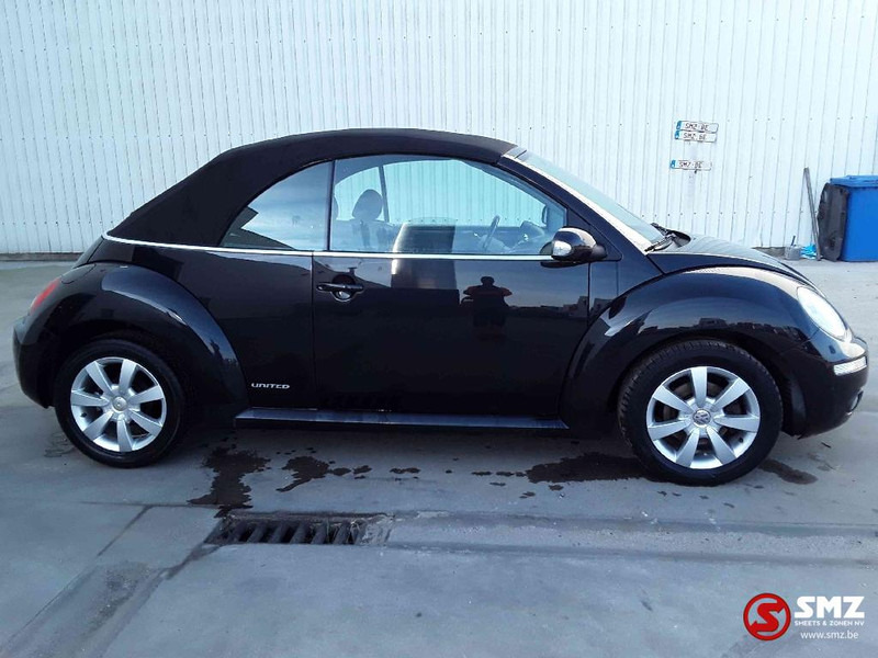 Volkswagen Beetle cabriolet Tdi - Лек автомобил: снимка 3 Volkswagen Beetle cabriolet Tdi - Лек автомобил: снимка 3
