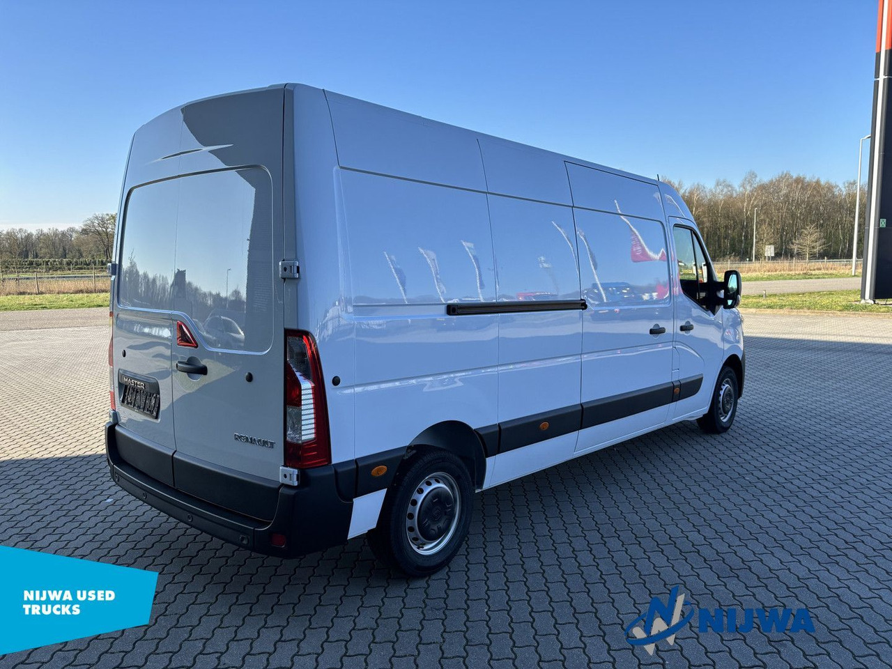 Renault Master 135 L3H2 Parkeersensoren + Cruise control - Малък ван: снимка 3 Renault Master 135 L3H2 Parkeersensoren + Cruise control - Малък ван: снимка 3