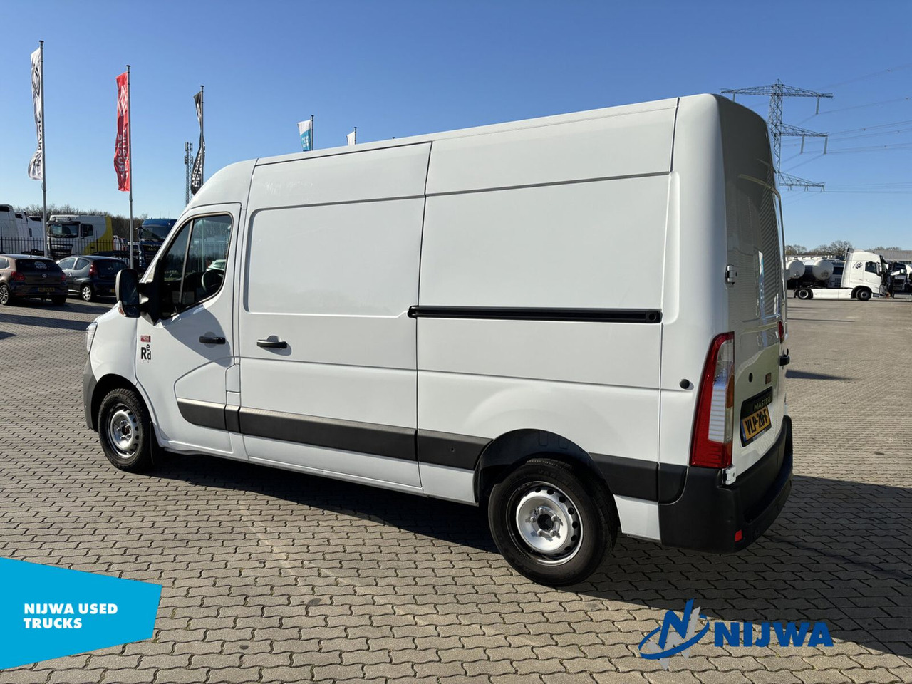 Renault Master T35 150 L3H2 Navigatie + Dubbele schuifde - Товарен бус: снимка 4 Renault Master T35 150 L3H2 Navigatie + Dubbele schuifde - Товарен бус: снимка 4