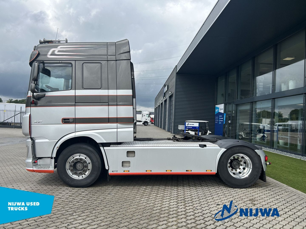 DAF XF 480 4x2 Schuifschotel + Hydrauliek - Влекач: снимка 5 DAF XF 480 4x2 Schuifschotel + Hydrauliek - Влекач: снимка 5