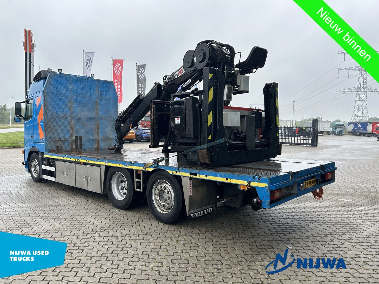 Volvo FH 440 6X2 Hiab 165 roller kraan - Камион с кран: снимка 4 Volvo FH 440 6X2 Hiab 165 roller kraan - Камион с кран: снимка 4