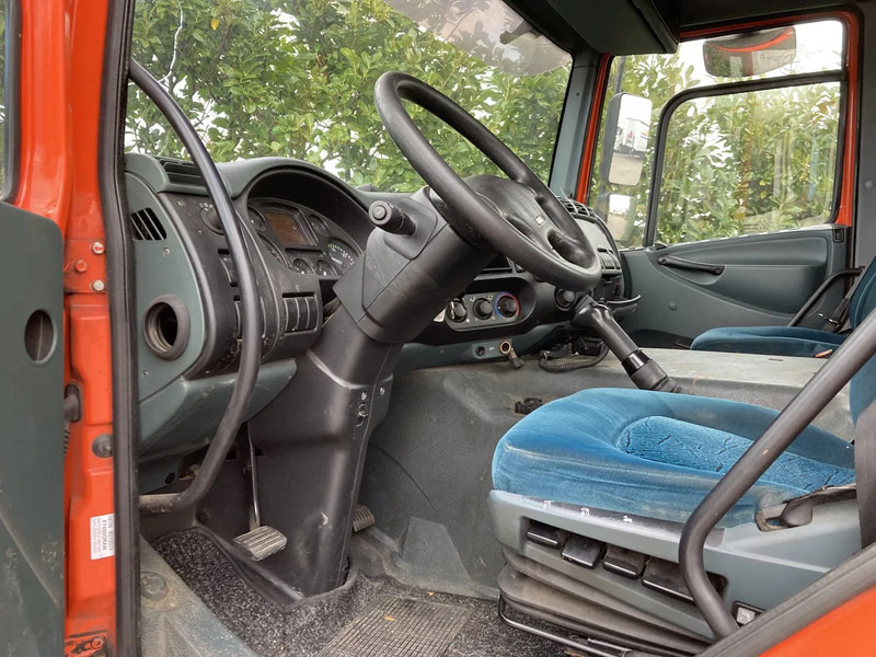 DAF CF65.180 Euro3 Manual / Laadklep - Шаси кабина: снимка 5 DAF CF65.180 Euro3 Manual / Laadklep - Шаси кабина: снимка 5