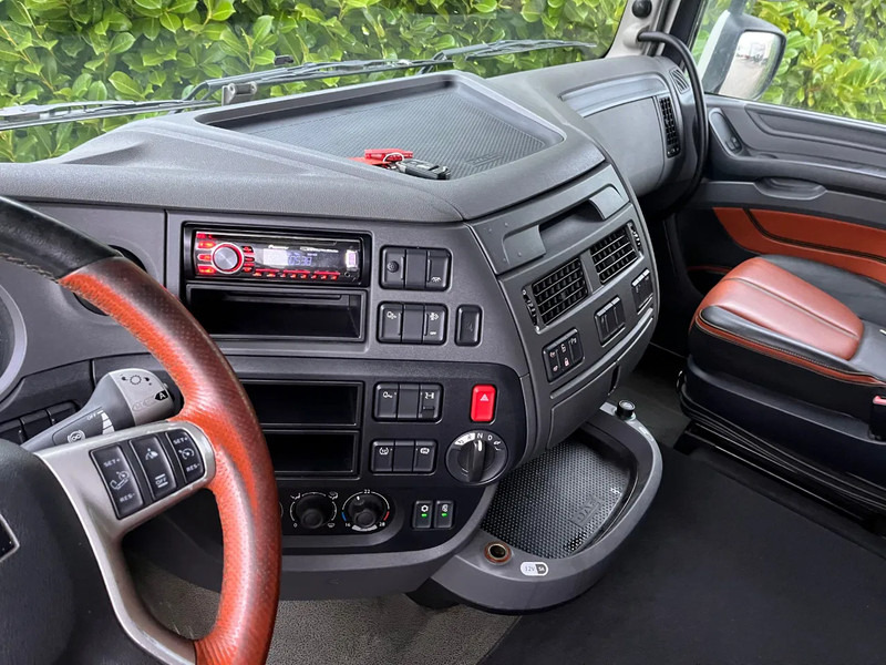Влекач DAF XF 440 FT Euro6 Full-Air Lowdeck: снимка 8