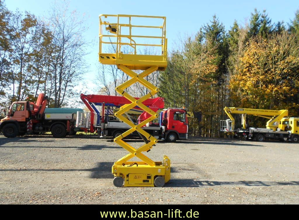 Genie GS 1330, Leichtscherenarbeitsbühne Genie 5,9 m Genie GS 1330, Leichtscherenarbeitsbühne Genie 5,9 m - Ножична работна платформа: снимка 4 Genie GS 1330, Leichtscherenarbeitsbühne Genie 5,9 m Genie GS 1330, Leichtscherenarbeitsbühne Genie 5,9 m - Ножична работна платформа: снимка 4