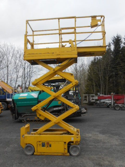 Genie GS 1530, Scherenarbeitsbühne Genie 6,6m - Автовишка: снимка 5 Genie GS 1530, Scherenarbeitsbühne Genie 6,6m - Автовишка: снимка 5