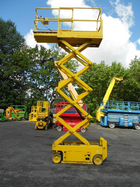 Genie GS 1930, Scherenarbeitsbühne Genie 8 m - Ножична работна платформа: снимка 5 Genie GS 1930, Scherenarbeitsbühne Genie 8 m - Ножична работна платформа: снимка 5